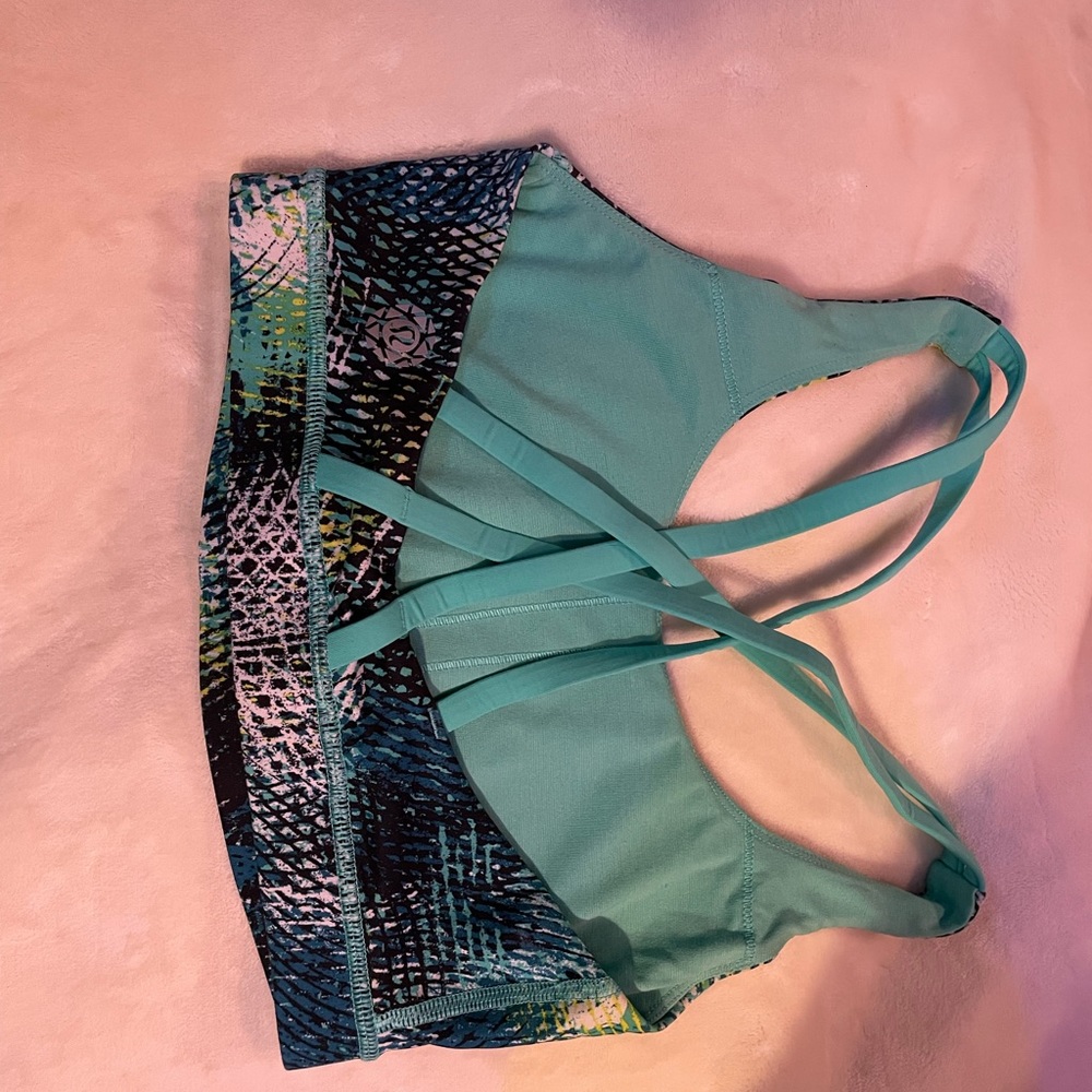 Lululemon Seawheeze bra size 6 - Picture 3 of 3